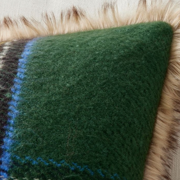 NEW Pottery Barn Stewart Plaid Pillow Cover 24x24 Green Red Faux Fur - Picture 2 of 3